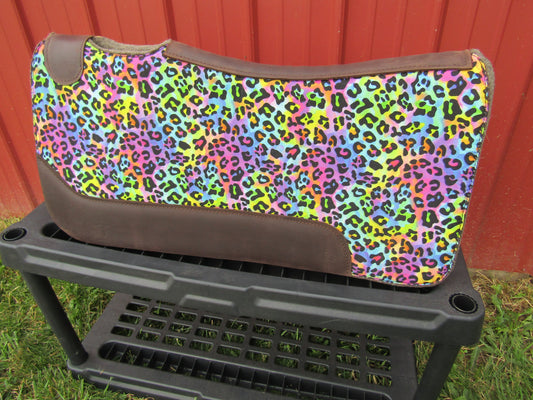 Hot Headstalls Rainbow Cheetah Wool Saddle Pad 30x30- NEW