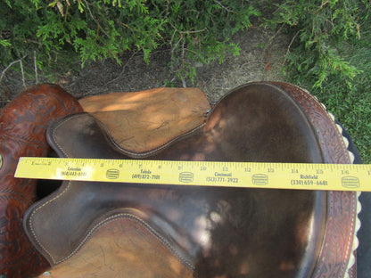 15" Bighorn Barrel Saddle model 1561