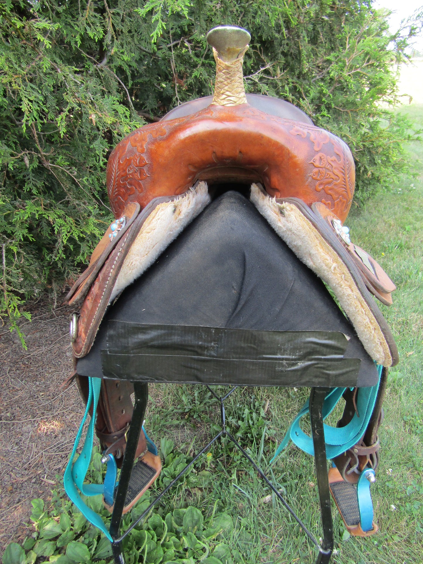 15" Bighorn Barrel Saddle model 1561